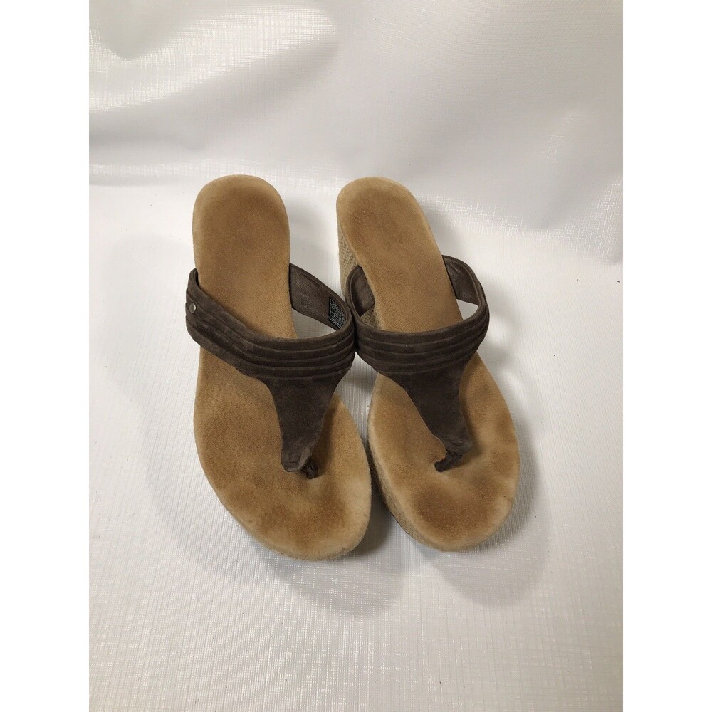 UGG Womens Zamora 3093 Suede Slip On Wedge Thong Sandal Size US 7M